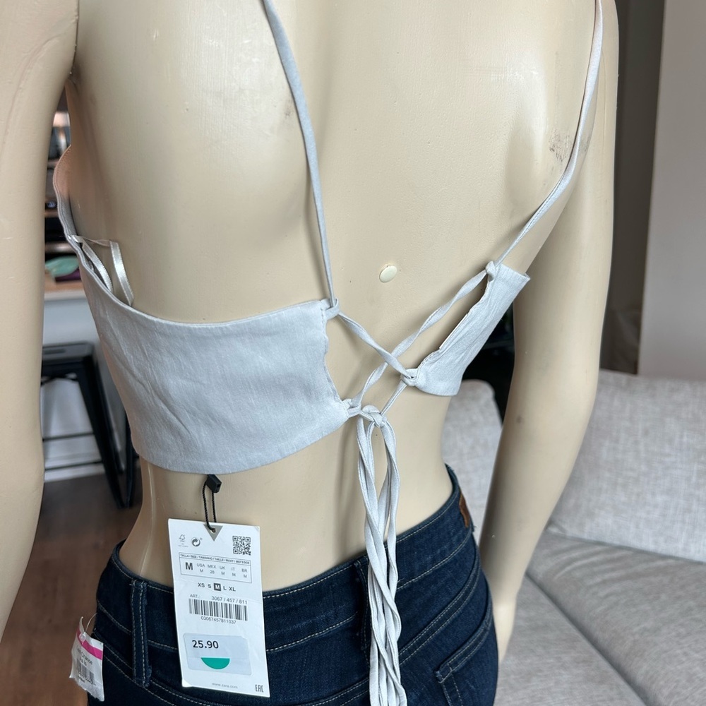 Halter Top - Picture 2 of 3